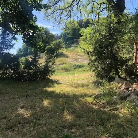 Logement Calme Avec Vue Sur Le Luberon Saignon Exterior photo