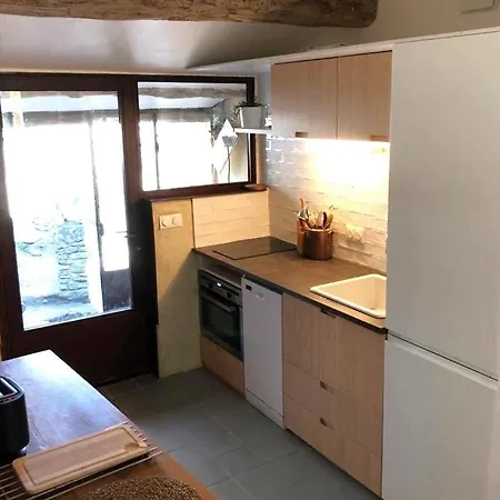 Logement Calme Avec Vue Sur Le Luberon Saignon Exterior photo