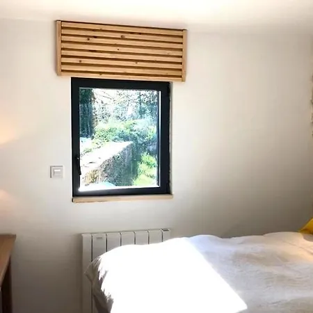 Logement Calme Avec Vue Sur Le Luberon Saignon Exterior photo