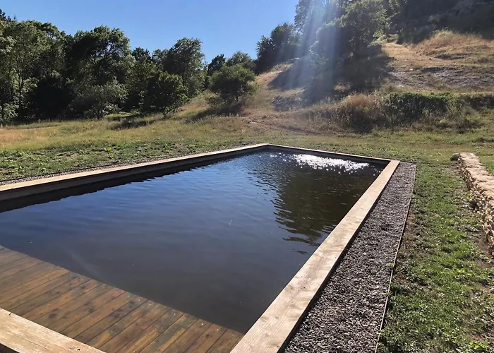 Logement Calme Avec Vue Sur Le Luberon