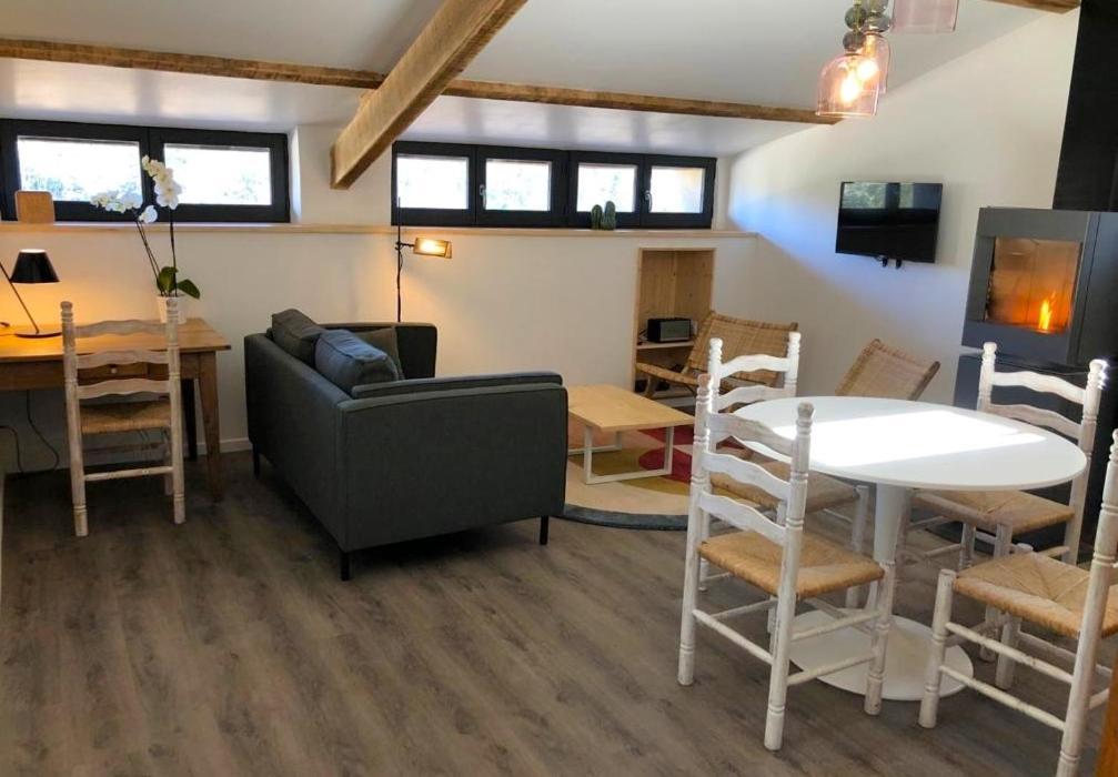Apartment Calme Avec Vue Sur Le Luberon Saignon